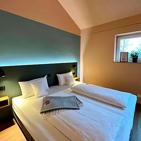 Kloster-quartier Hotell *
